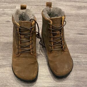 Zaqq Quintic Barefoot Shoes Women’s Plush-Lined Brown Lace-Up Winter Boots